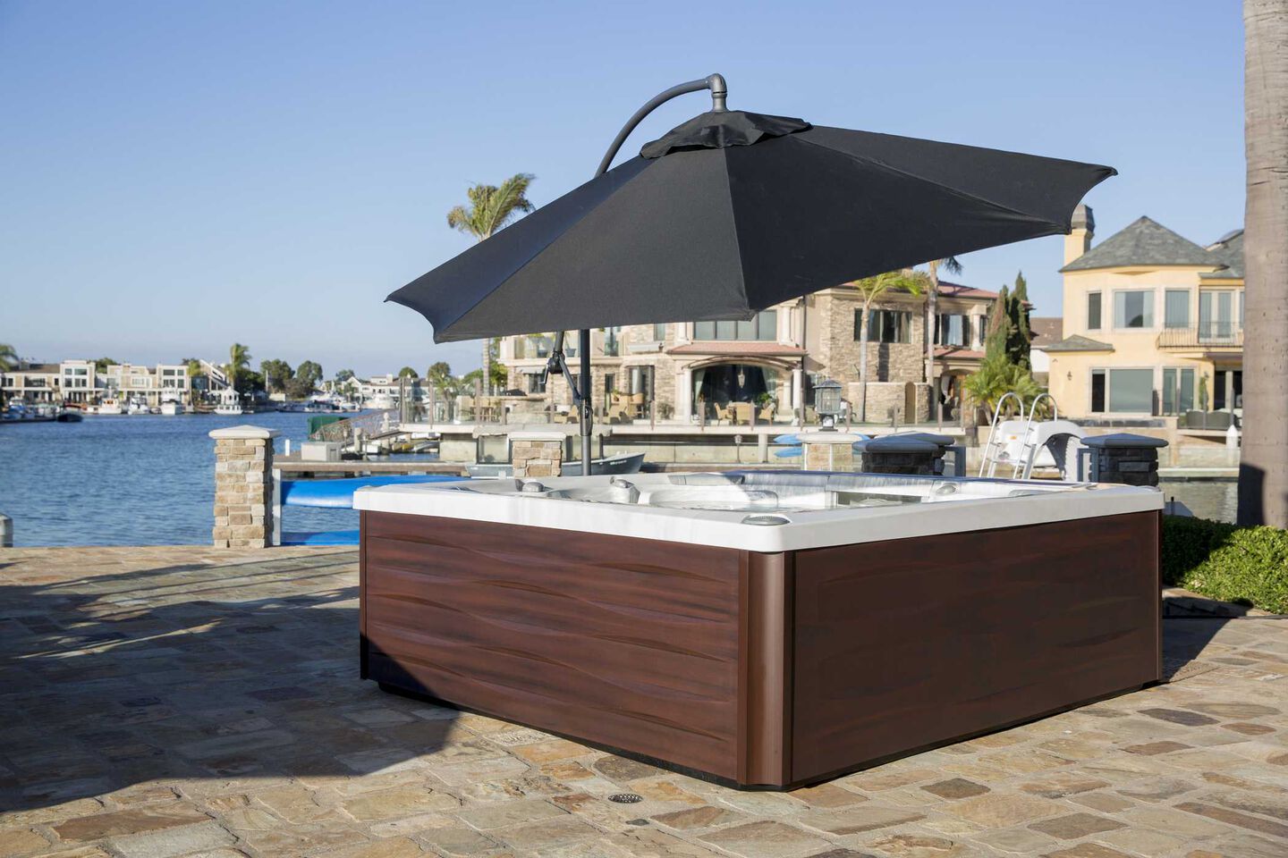 Sundance® 680™ Series Hot Tubs Sundance® Spas